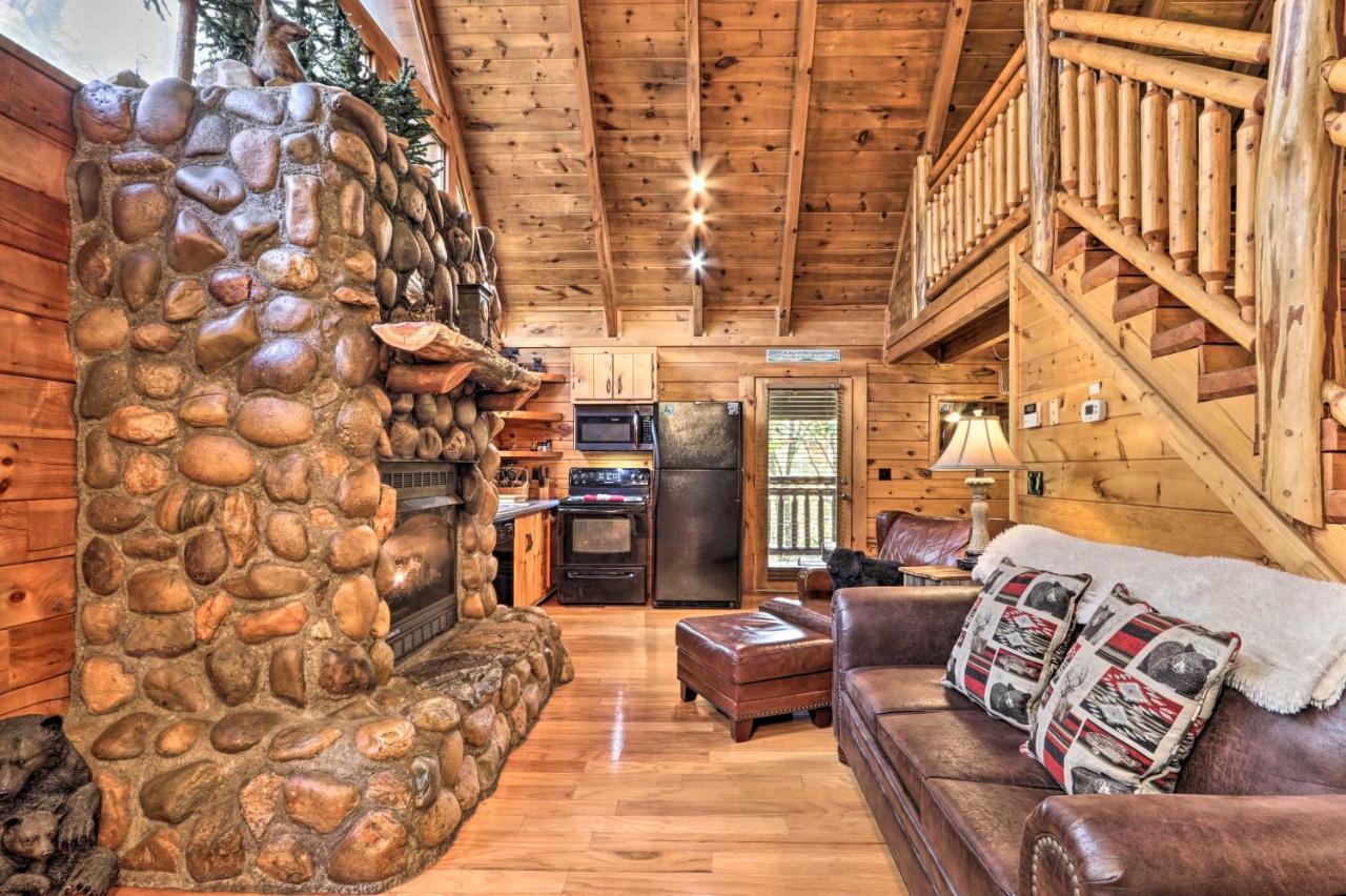 Smoky Mountain Log Cabin 7 Mi To Gatlinburg! Sevierville Bagian luar foto